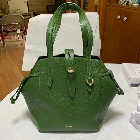 Furla Handbags - FURLA Purse, shoulder bag.Gorgeous Green. NWOT.